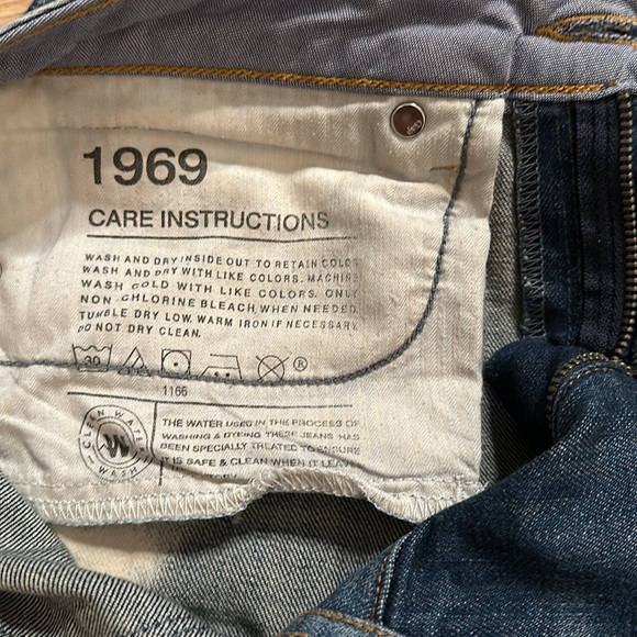 Gap 1969 Acid Wash Skinny Jeans - Picture 4 of 4